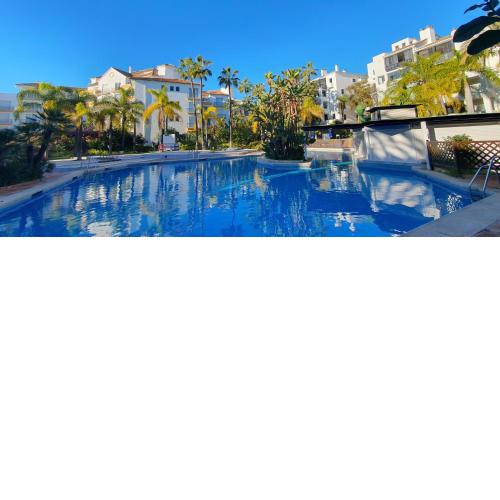 Jardines de las Golondrinas Elviria by the Nikki beach