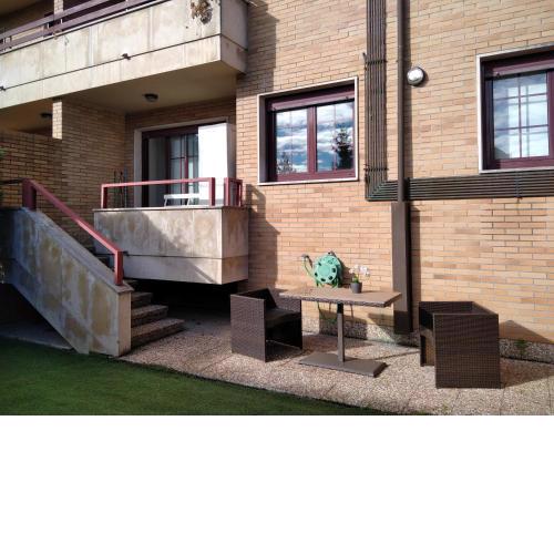 JARDINES DE VINJOY