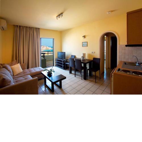 Jason Hotel Apartments