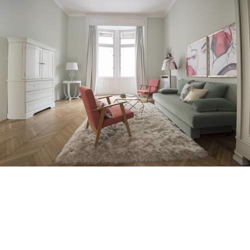 Jet Setter Opera Apartment
