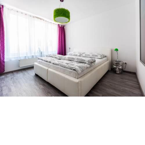 JM Apartment Design - free garage parking