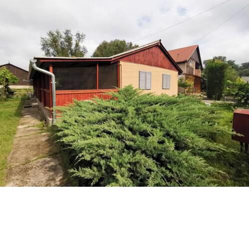 J&M Tisza Apartments