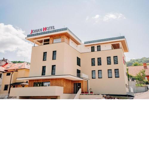JOHAN HOTEL