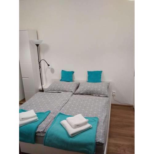 Jonas studio with balcony - Great Location in Bratislava City Center