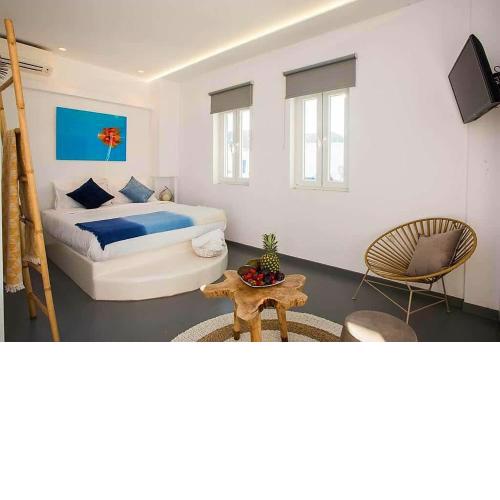 Jonaz Rooms & Suites