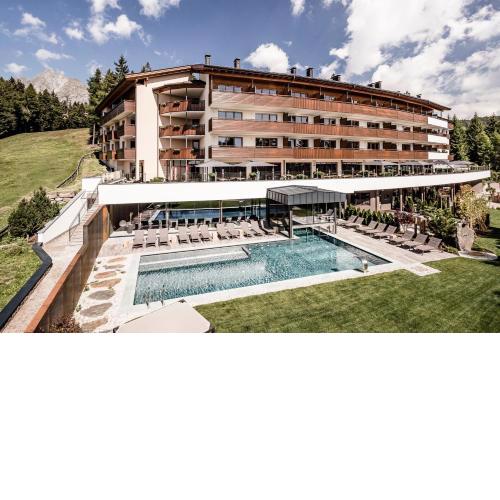 Josef Mountain Resort