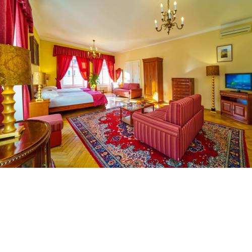 Josephine Old Town Square Hotel