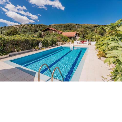 JPS stone villa