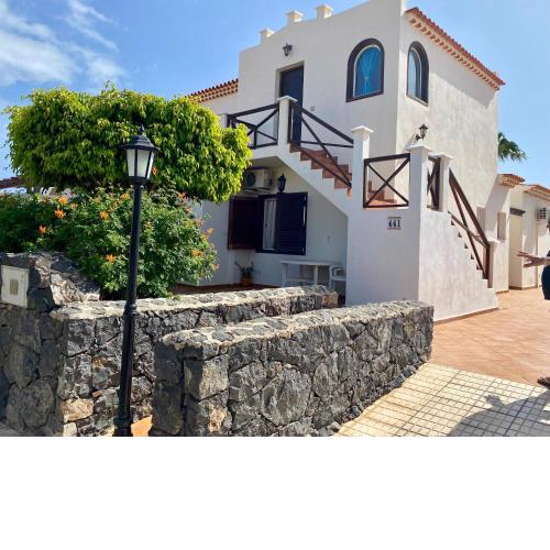 Juangy’s Apartments in Las Adelfas Golf del Sur
