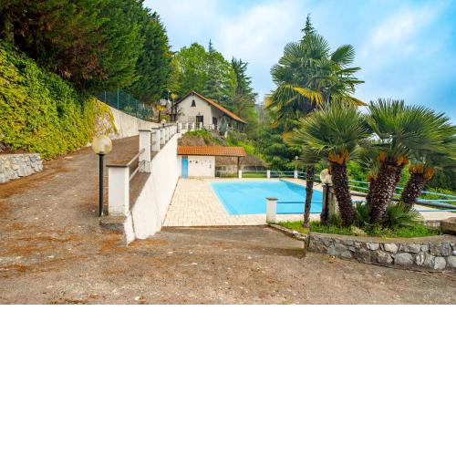 Ka Nova e Ka di Sass ville con piscina