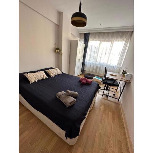 kadıköy merkezde denize yakın odalar