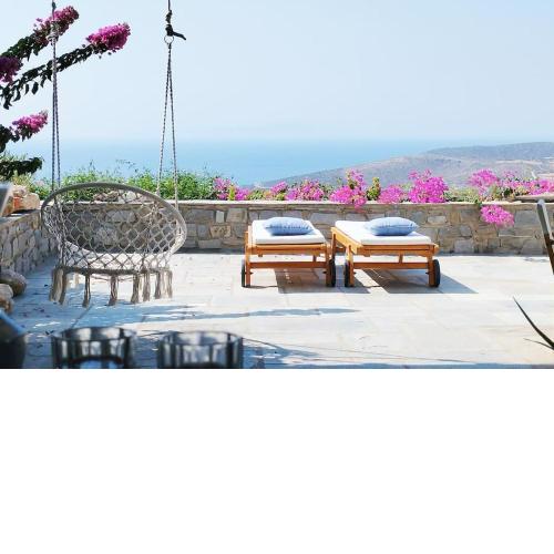 Αkakies summer house with breathtaking Aegean view