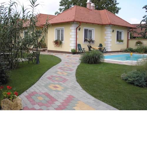 Kaktuszvirág Apartmanház