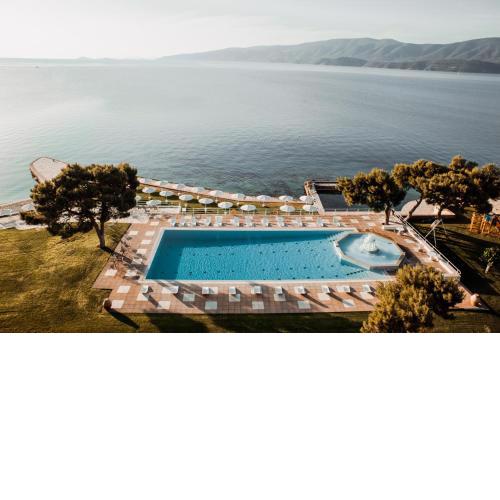 Kalamaki Beach Resort