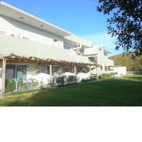 Kalamaki Plaza Apartments