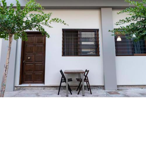 Kalamata home, Marina B