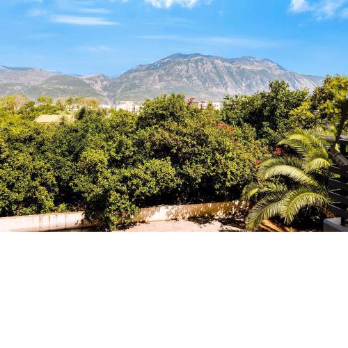 Kalamata's Spacious Getaway-Taygetos Amazing View