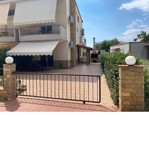 Kalives Poligiros townhouse