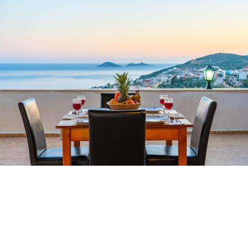 Kalkan'da Merkezde Haftalık Kiralık Daire