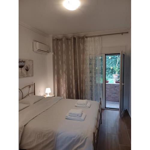 Kallithea Garden Flat