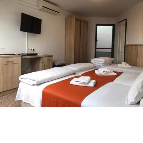 Kálvária-Rácz Hotel