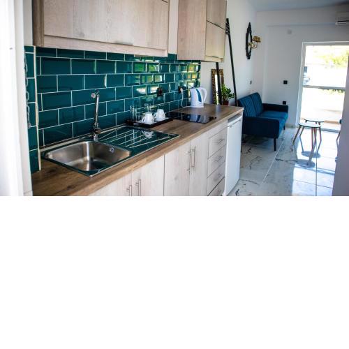 Kalypso studio Resorts