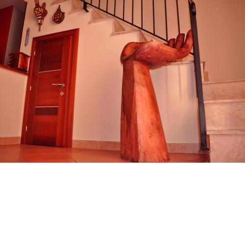 Kalza House