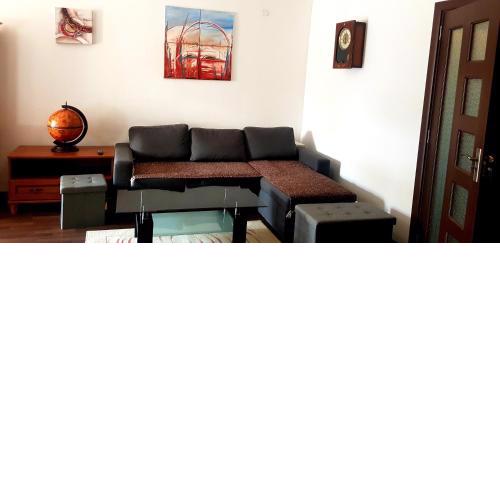 Karastoyanovi's apartment 3