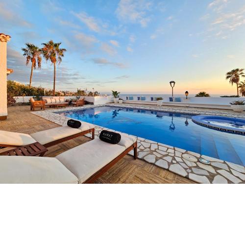 KARAT Villa La Armonia