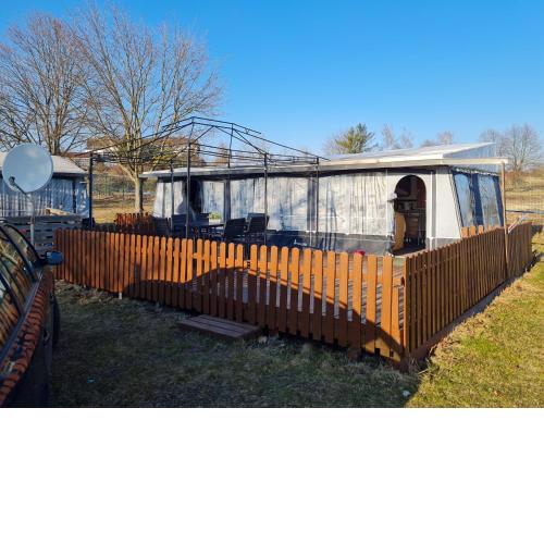 Karavan,předstan
