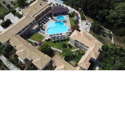 Karavostasi Beach Hotel