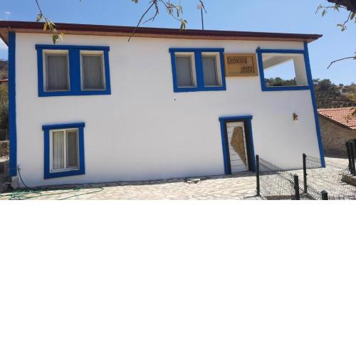 kardelen apart