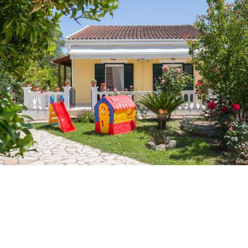 Karia Holiday Home