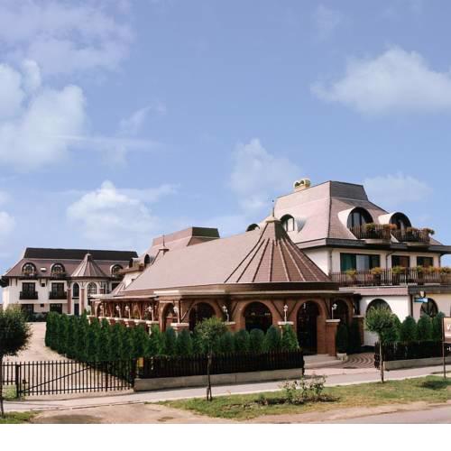 Karikas Hotel