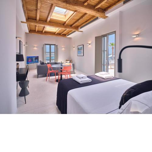 Karino Suite