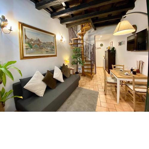 Karma House Deluxe Navona