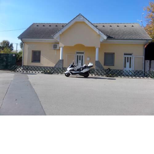 Karneol Apartmanház Cserkeszőlő
