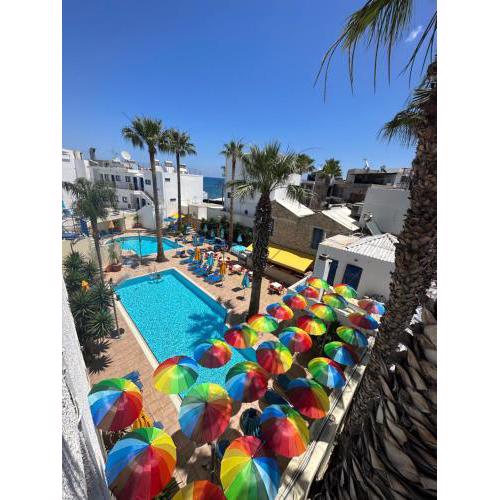 Kassavetis Center - Hotel Studios & Apartments
