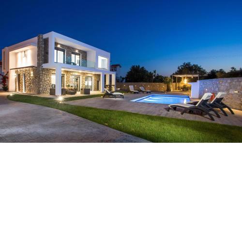 Kastalys Villa