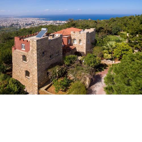 Kastro Estate