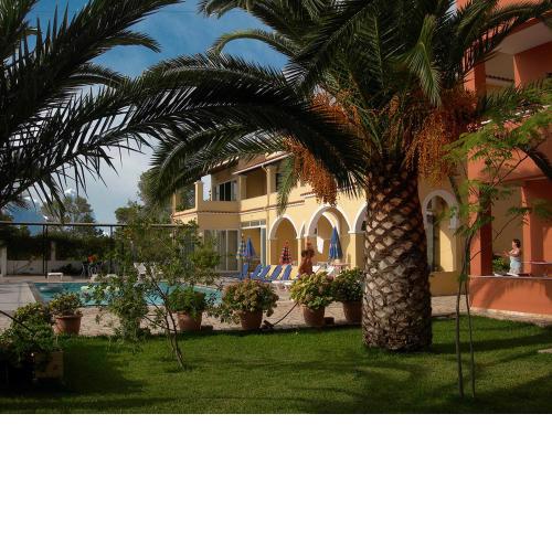 Katerina Pool Apartments