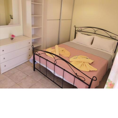 Katerina sitia apartments 1