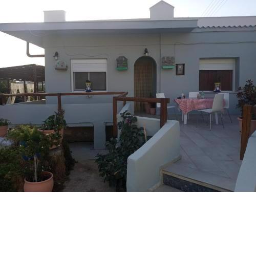 Katerina's Apartments Kini