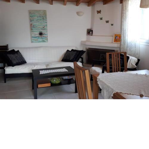 Katerina's traditional house in lefkes village