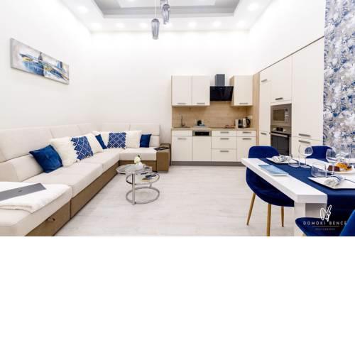 Kates luxury residence @ Center next to Margaret Island