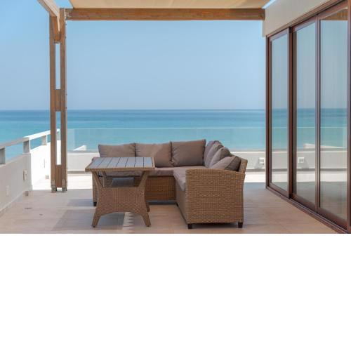 Kavo Seaside Luxury Apartment