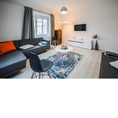Kavon Apartments