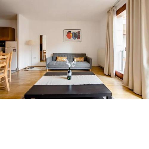 Kazinczy-new development-french balcony