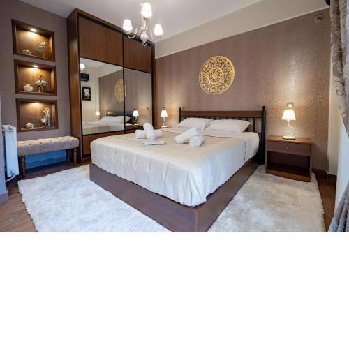 Keramikos metro st luxury studio for 2 by MPS