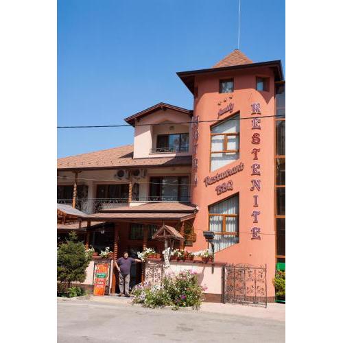 Kestenite Family Hotel